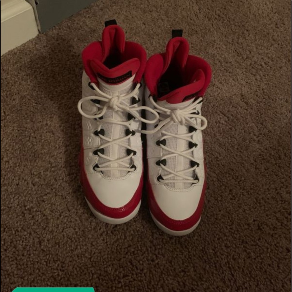 Gym reds Jordan 9s